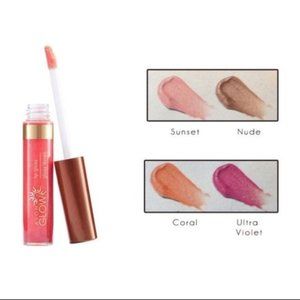 AVON GLOW LIPGLOSS - NUDE (NEW WITH TAGS)